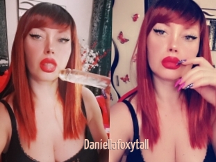 Daniellafoxytall